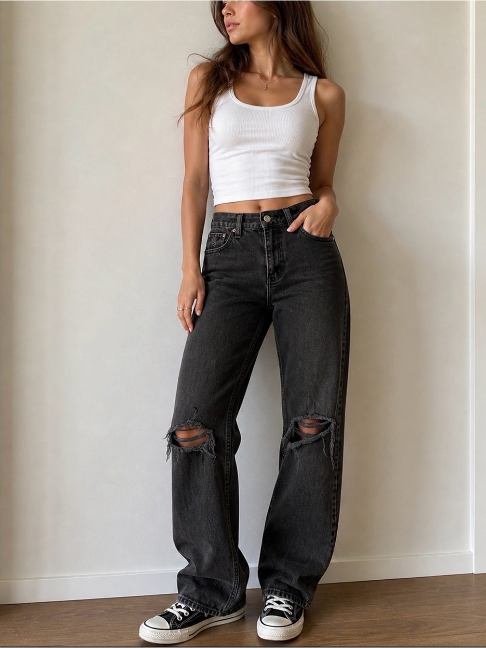 Abercrombie & Fitch Curve Love 90s Straight Ultra High Rise Ripped Jeans W29